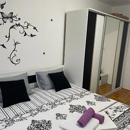 아파트 Apartman Lux.2 비옐리나